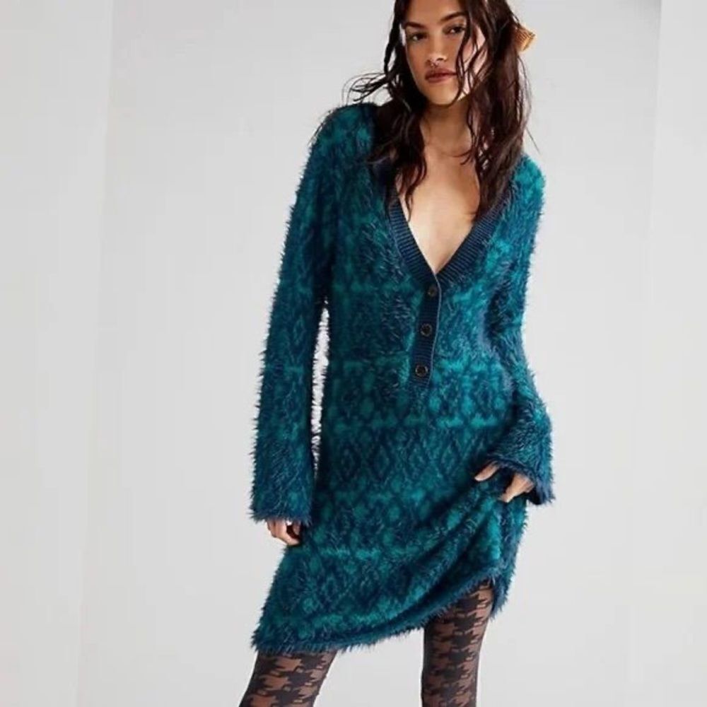 NWOT FREE PEOPLE GREEN BALSAM FUZZY FEELINGS MINI SWEATER DRESS SIZE XS